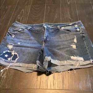 Women’s plus size shorts